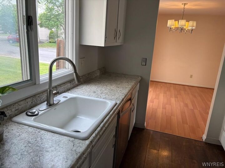 Property Photo:  1251 Charlesgate Circle  NY 14051 