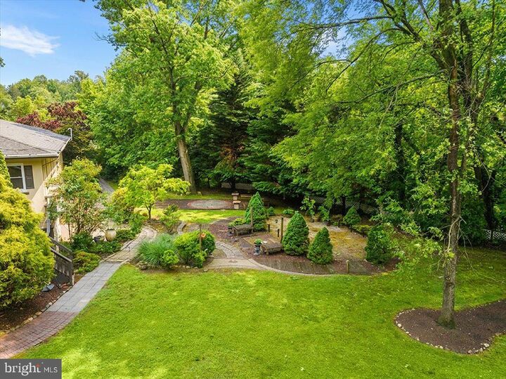 Property Photo:  2 Orchard Avenue  NJ 08505 