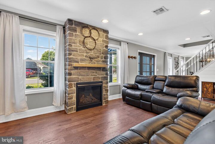 Property Photo:  515 High Point Drive  PA 17517 