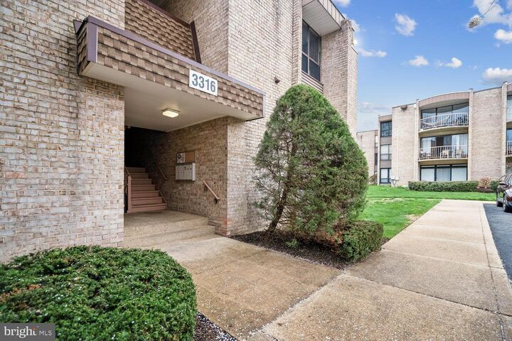 Property Photo:  3316 Huntley Square Drive A1  MD 20748 