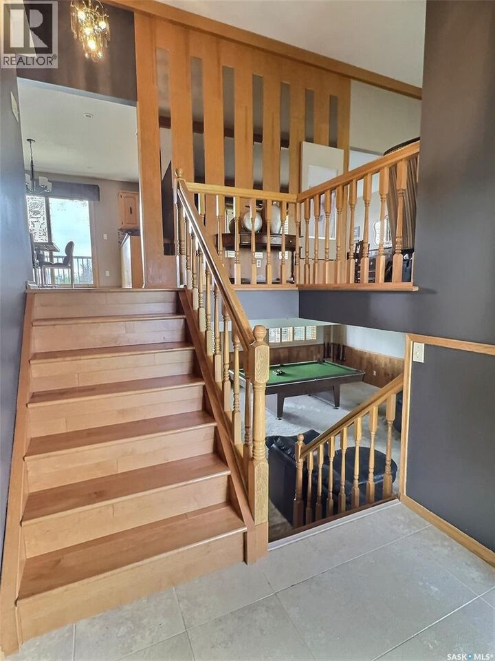 Property Photo:  322 Spruce Drive  SK S4A 2G1 