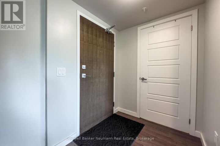 Property Photo:  25 Kay Crescent 212  ON N1L 1H1 