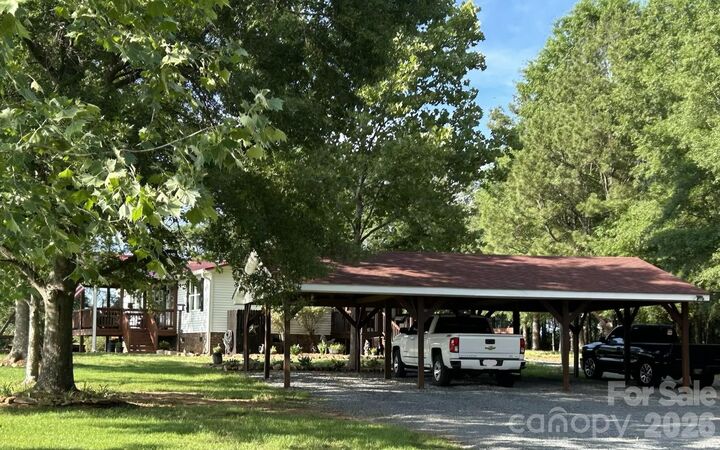 Property Photo:  2949 Mineral Springs Church Road  NC 28135 