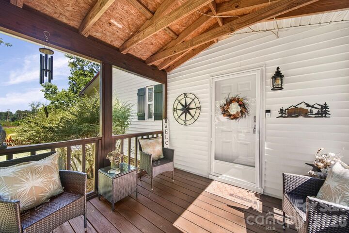 Property Photo: 2949 Mineral Springs Church Road NC 28135