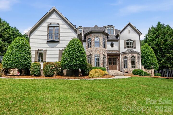Property Photo: 105 Quincy Court NC 28117