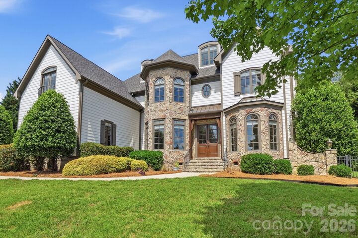 Property Photo:  105 Quincy Court  NC 28117 