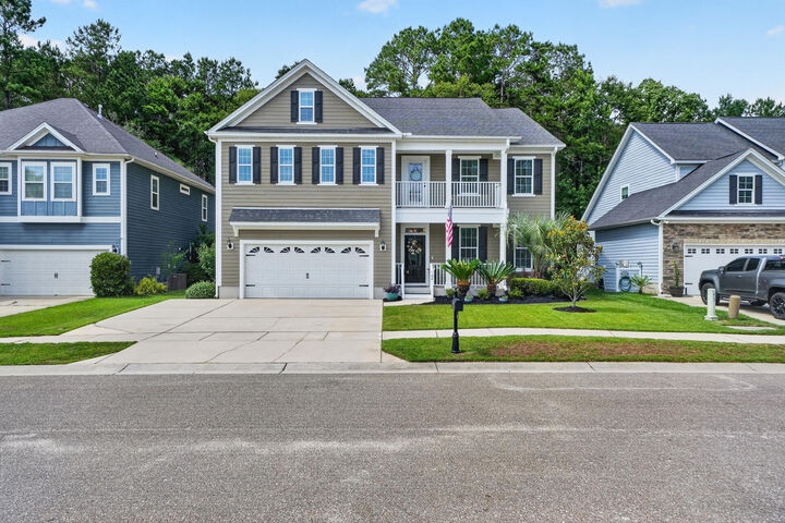 Property Photo: 168 Daniels Ridge Drive SC 29485