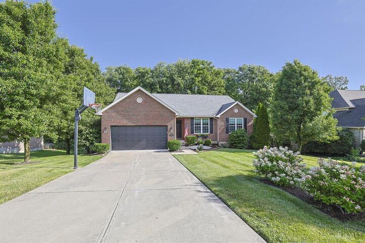 Property Photo:  6466 Winding Oaks Drive  OH 45044 