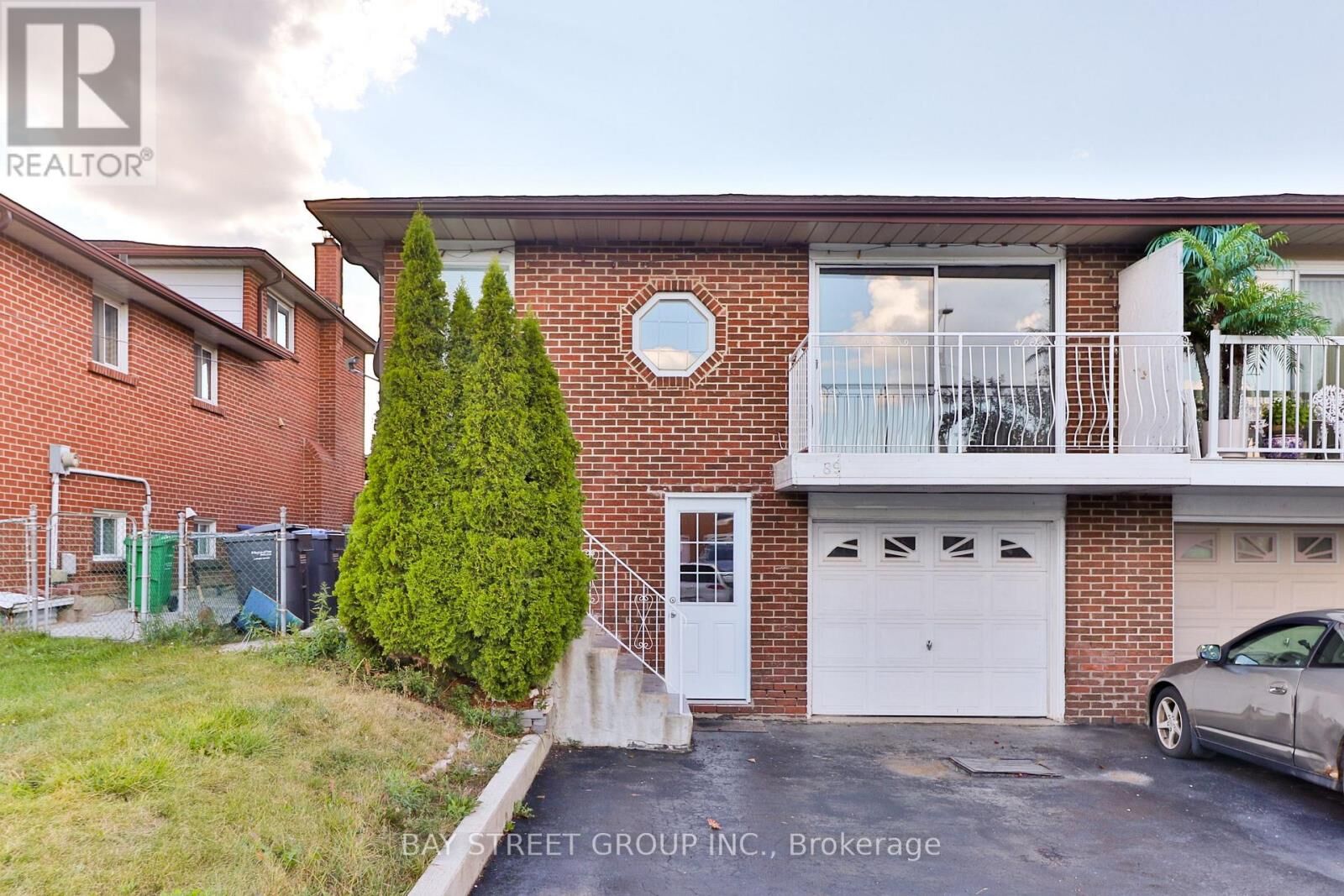 Property Photo:  489 Fergo Avenue  ON L5B 2J2 
