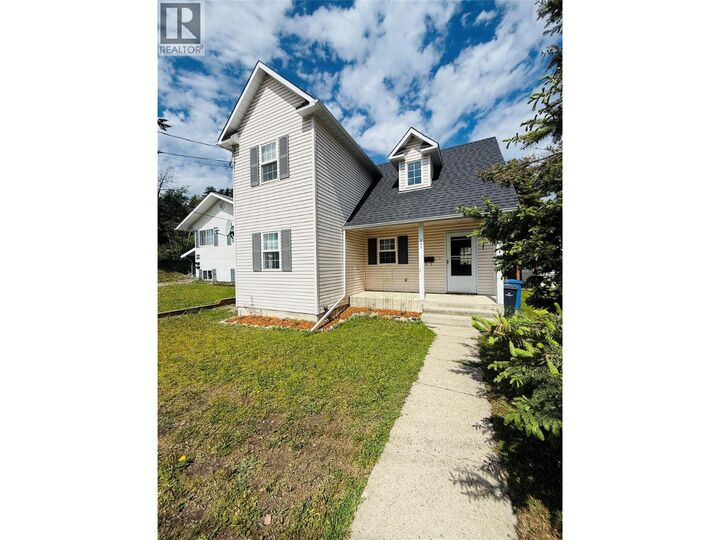 323 Green Street — photo 1