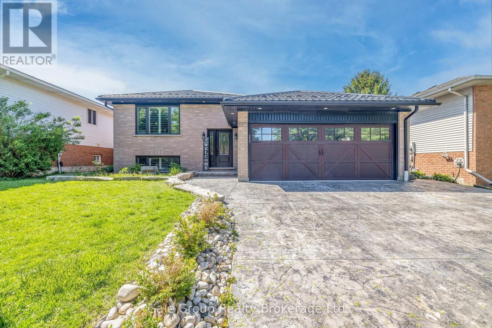 Property Photo:  10 Knowles Drive  ON N4S 8T9 