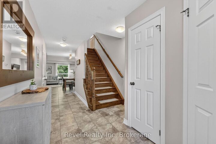 Property Photo: 1038 Cook Drive ON L4R 0E4