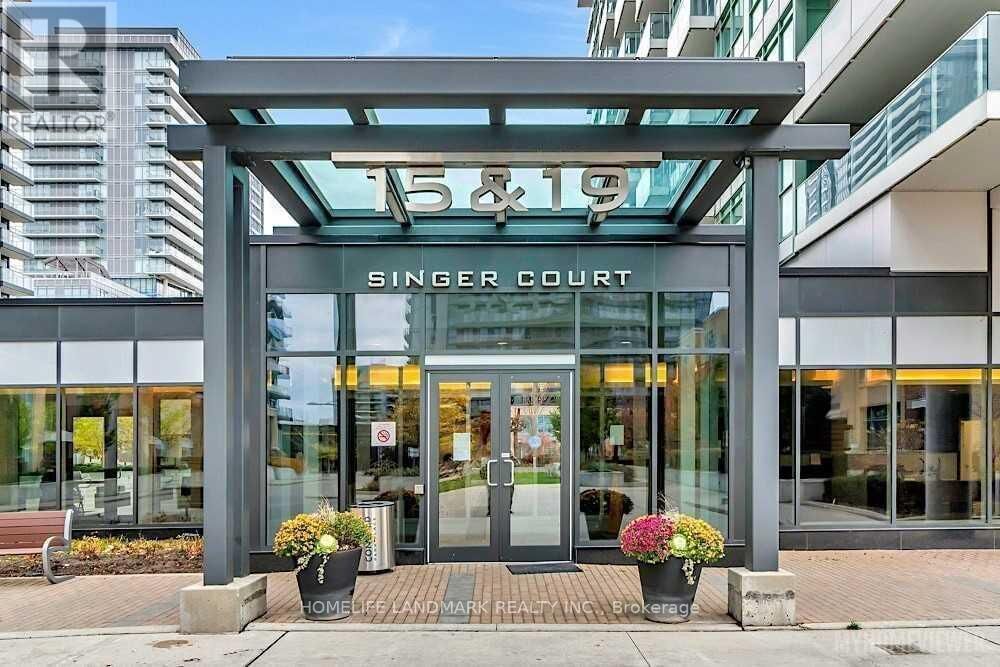 Property Photo:  19 Singer Court 516  ON M2K 0B2 