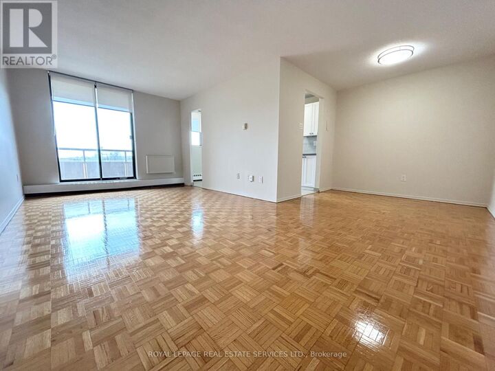 Property Photo:  16 Cedarwoods Crescent 1104  ON N2C 2L4 