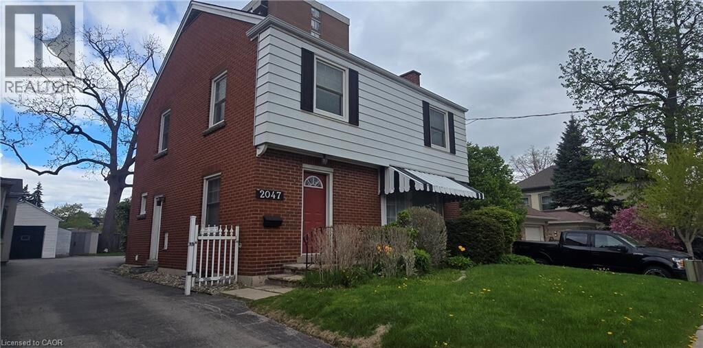 Property Photo:  2047 James Street  ON L7R 1H4 