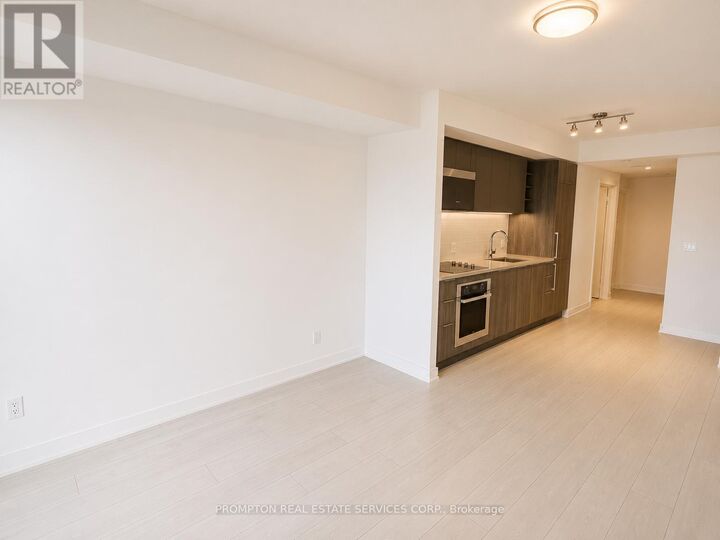 Property Photo: 2033 Kennedy Road 906 ON M1T 0B9