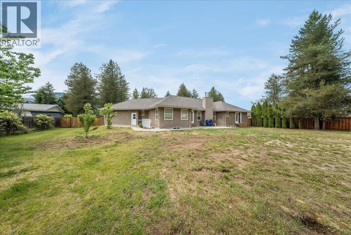 Property Photo:  816 Columbia Road  BC V1N 4K6 