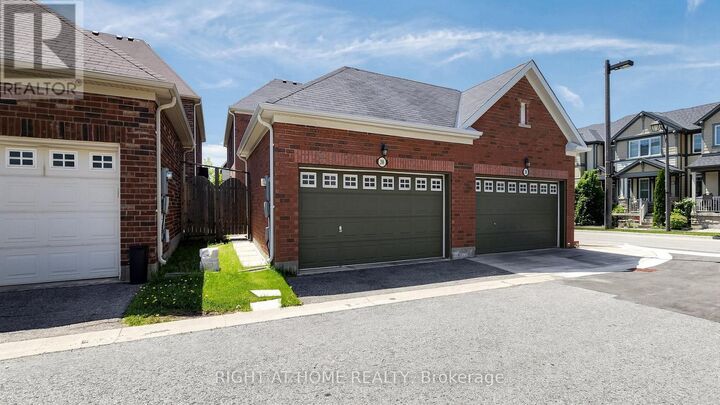 Property Photo:  208 Cornell Park Avenue  ON L6B 0R1 