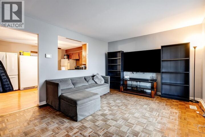 Property Photo:  2332 Parent Avenue  ON N8W 2E5 