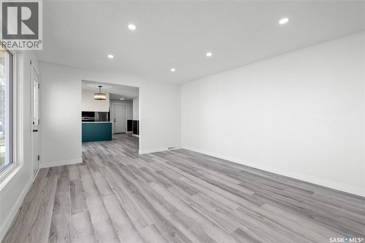 Property Photo: 108 1st Avenue W SK S0G 3M0