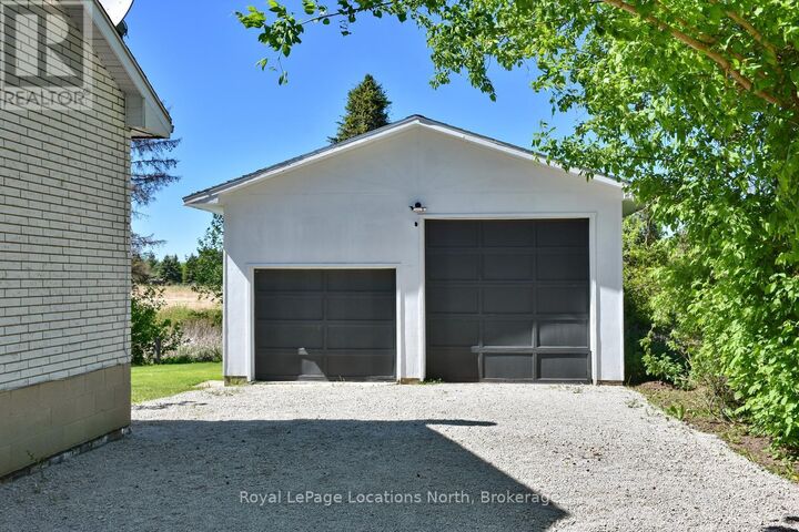 Property Photo:  56 Batteaux Road  ON L9Y 3Z1 