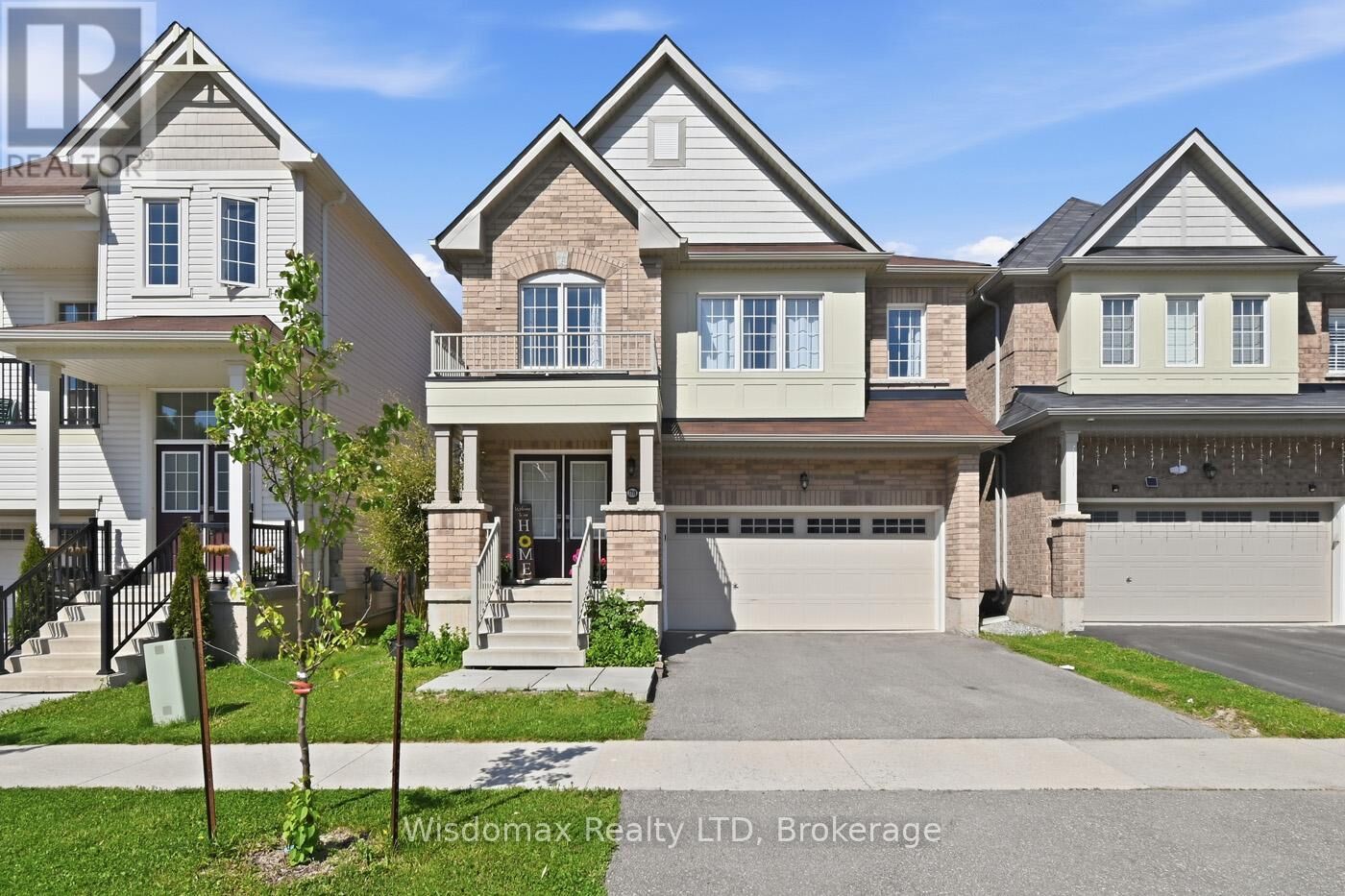 Property Photo: 7719 Tupelo Crescent ON L2H 3R8