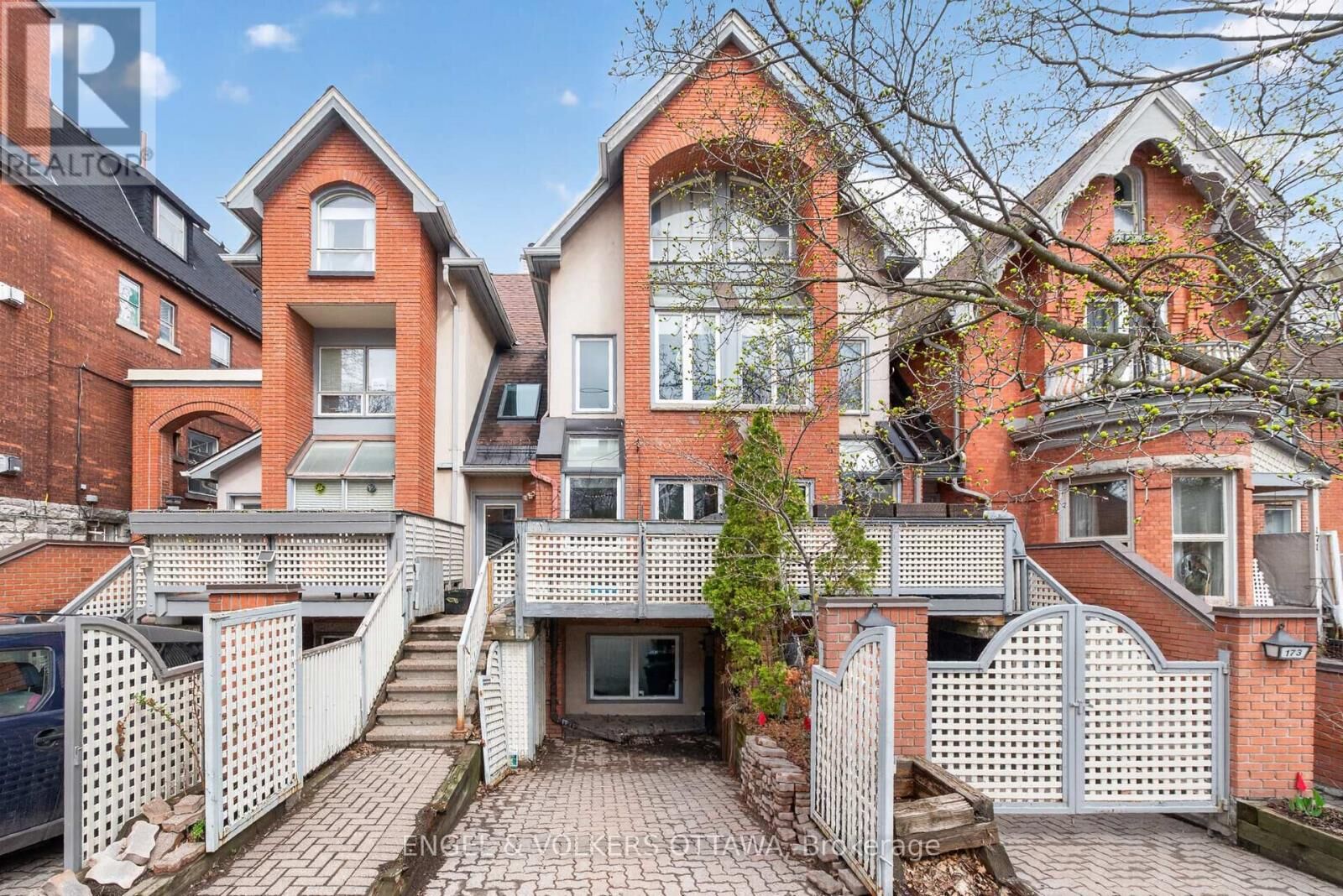 Property Photo: 175 James Street B ON K1R 5M6