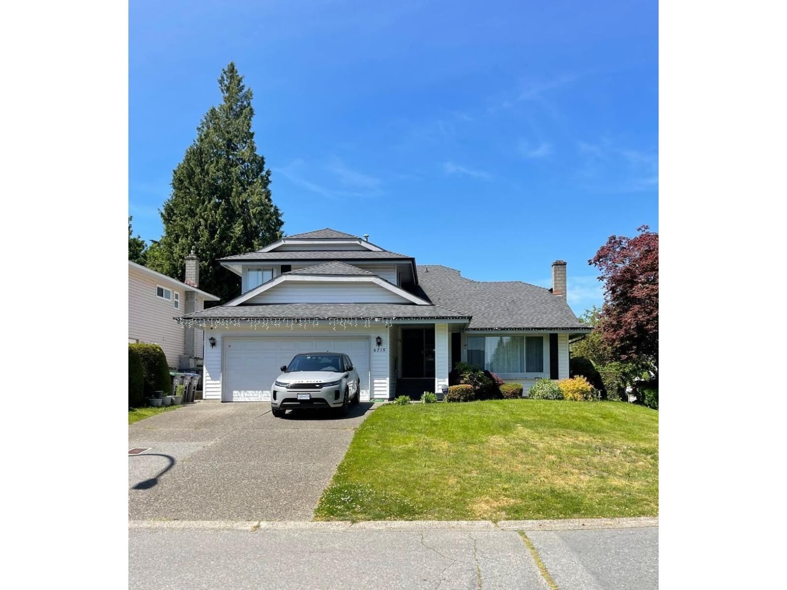Property Photo: 6715 128B Street BC V3W 9X7