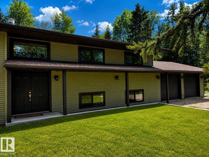 Photo de la propriété:  1, 49321 Range Road 72  AB T7A 2A2 