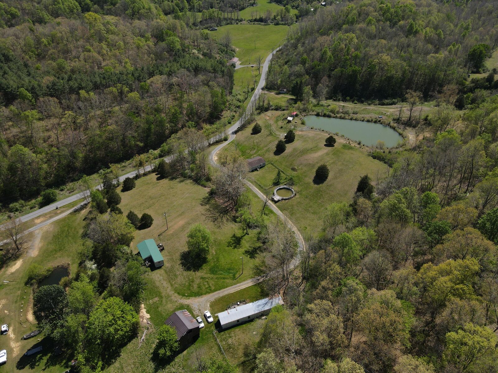 Property Photo:  2463 Willow Bend Rd  WV 24951 