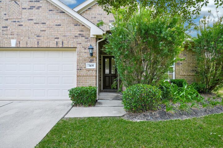 Property Photo: 7435 Garland Mist Lane TX 77407
