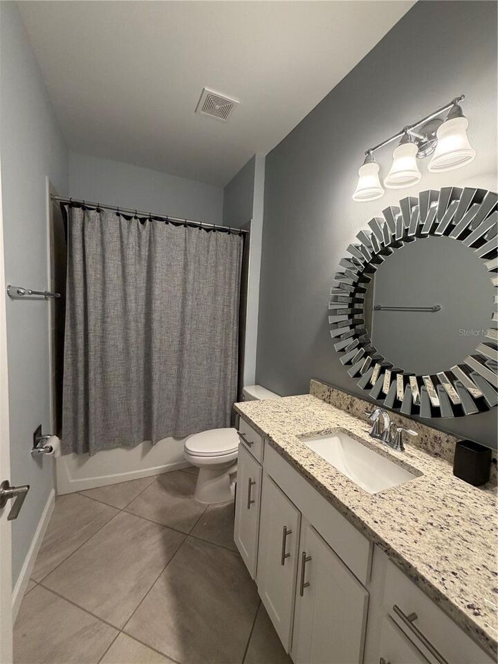 Property Photo:  5323 White Sand Cove  FL 34211 