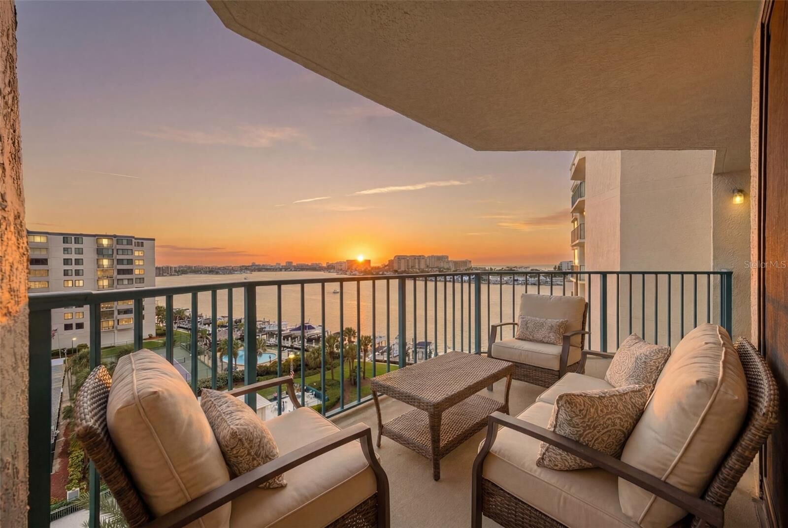 Property Photo:  670 Island Way 807  FL 33767 
