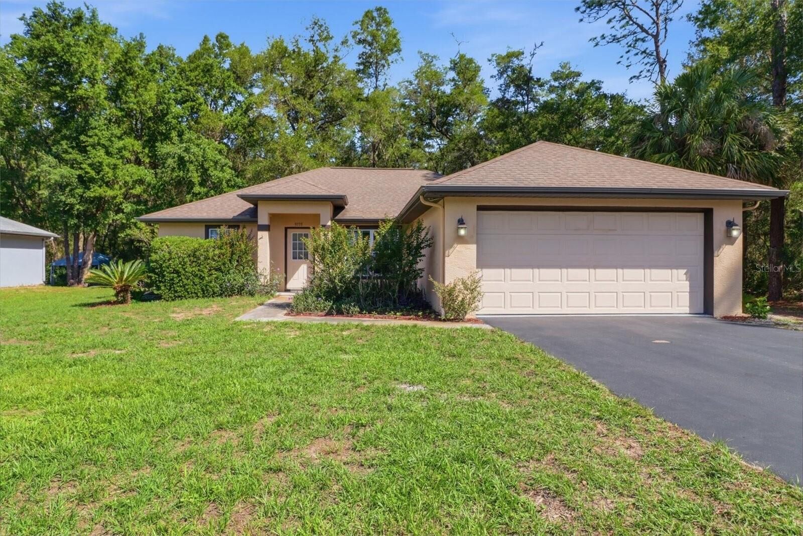 Property Photo:  9735 W Dunnellon Road  FL 34428 