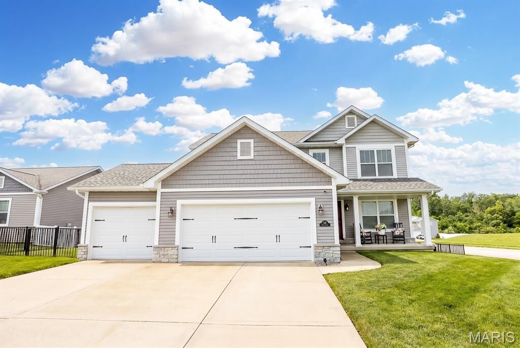 Property Photo:  541 Frost Court  IL 62269 