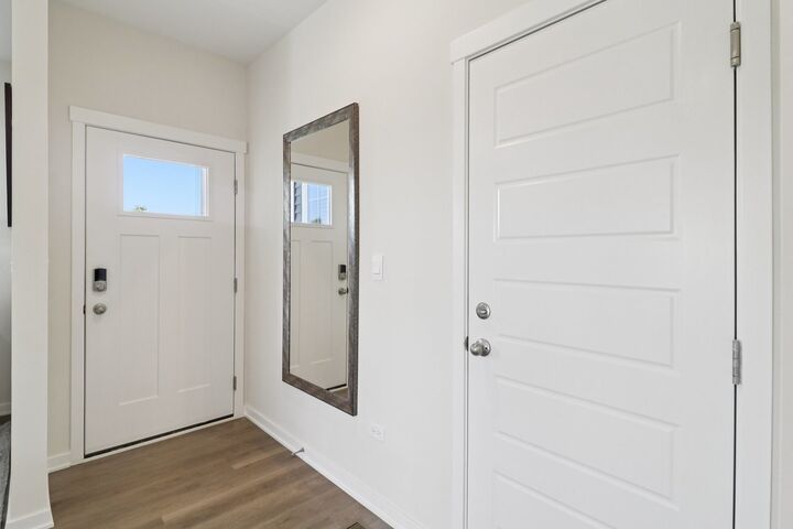 Property Photo:  1744 Stable Lane  IL 60503 