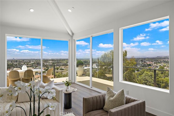 Property Photo: 12336 Circula Panorama CA 92705