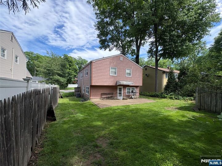 Property Photo:  26 Pavonia Avenue  NJ 07630 