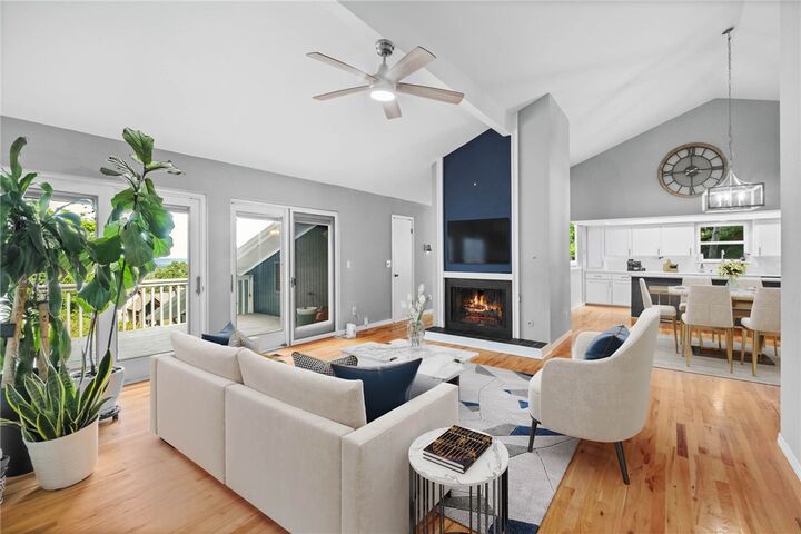 Property Photo:  2482 N Jimmie Avenue  AR 72703 
