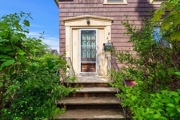 Property Photo:  10 Pinkham Street  MA 01902 
