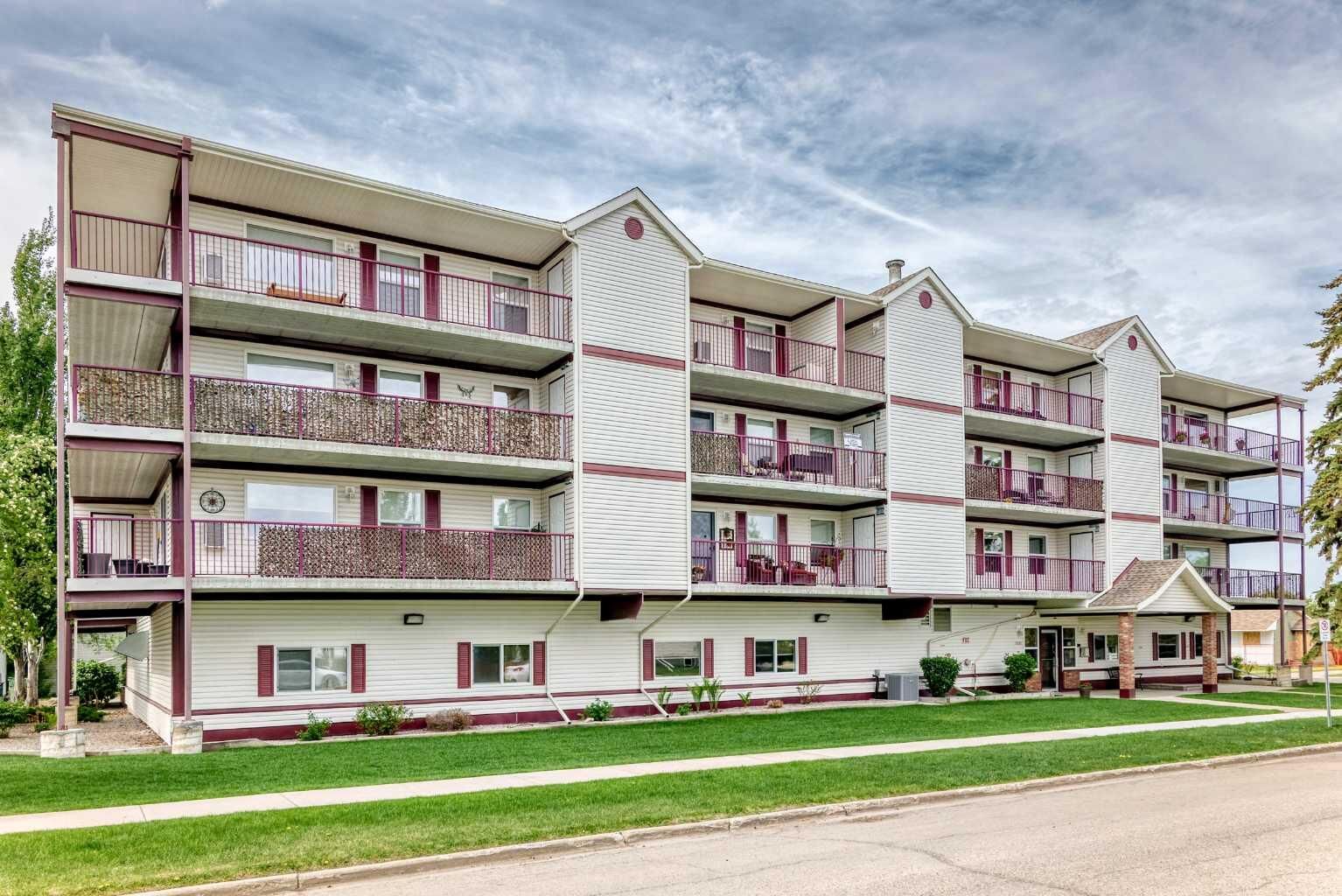 Property Photo:  5133 49 Street 201  AB T4H 0C7 