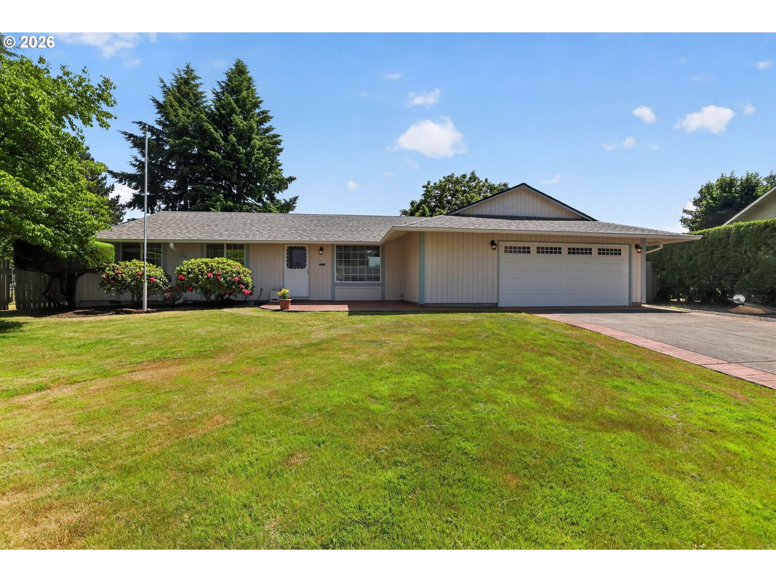 Property Photo:  10017 NE 6th Cir  WA 98664 