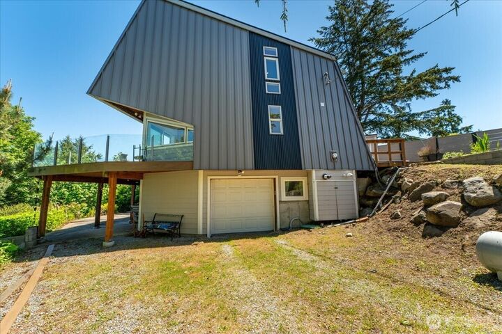 Property Photo:  1857  Cascade View Drive  WA 98282 