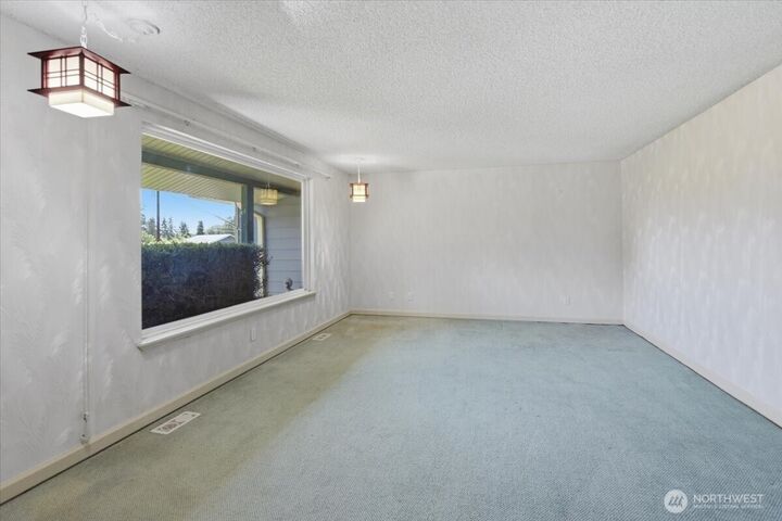Property Photo:  18109  128th Place SE  WA 98290 
