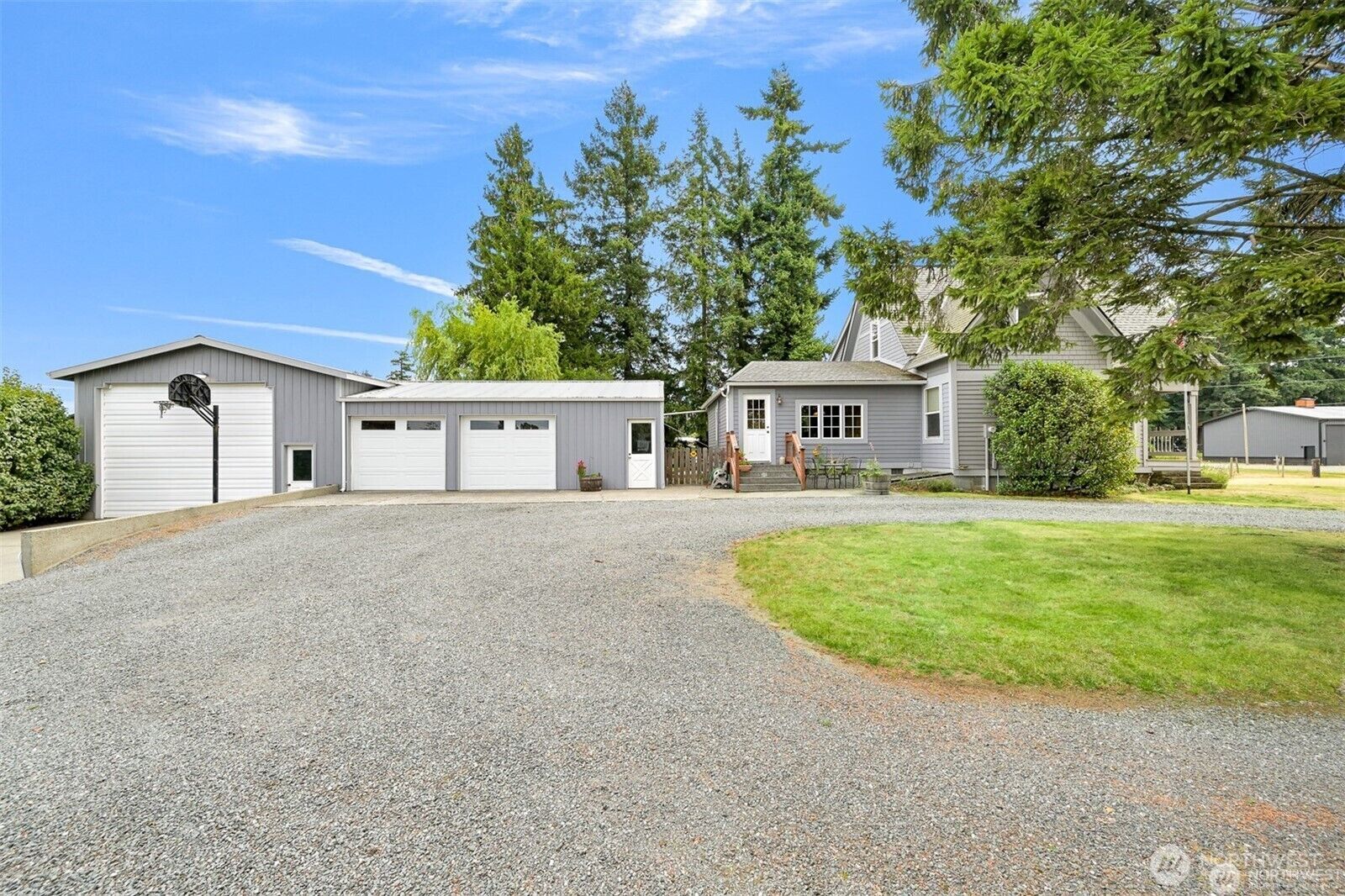 Property Photo: 588 E Wiser Lake Road WA 98264