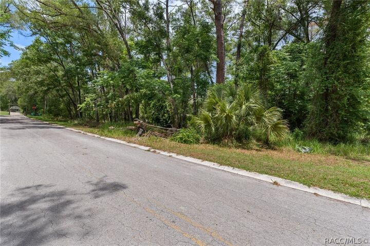 Property Photo:  5941 E Calico Lane  FL 34452 