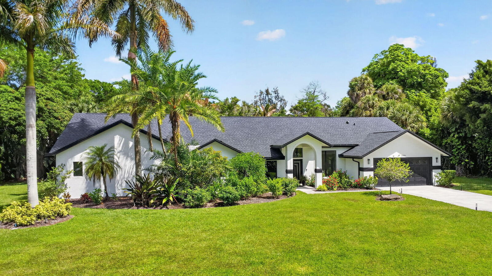 Property Photo:  13399 Doubletree Circle  FL 33414 