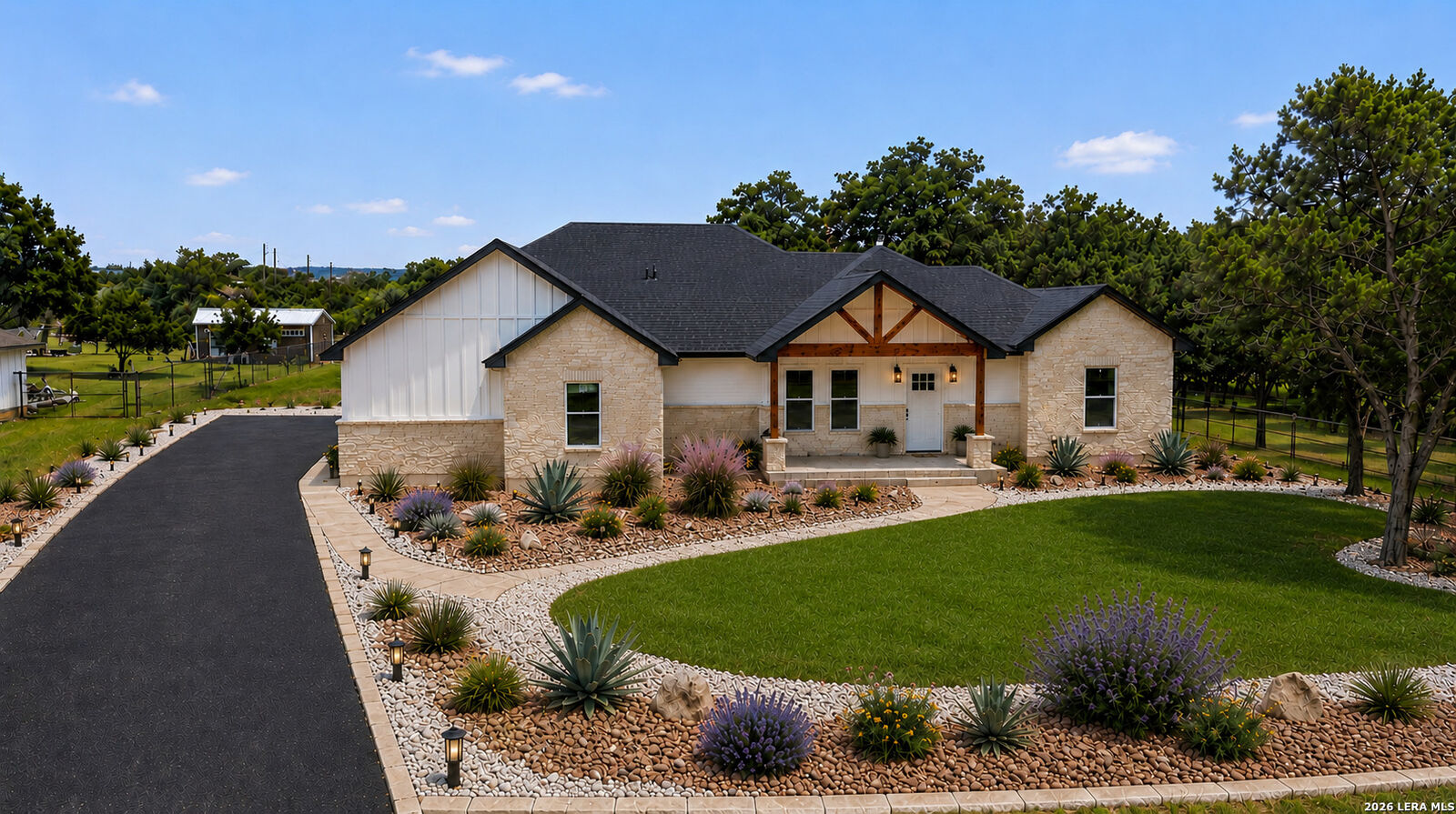 Property Photo: 315 Old Camp TX 78003
