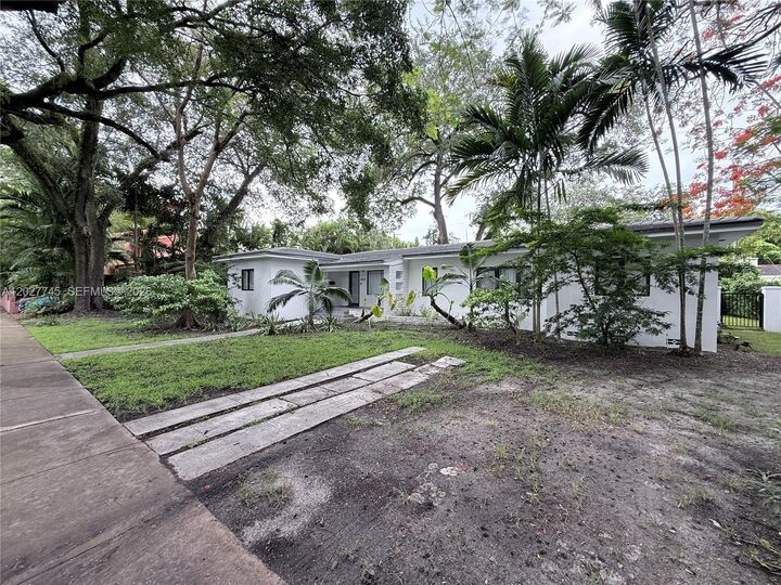 Property Photo:  1414 Messina Ave  FL 33134 