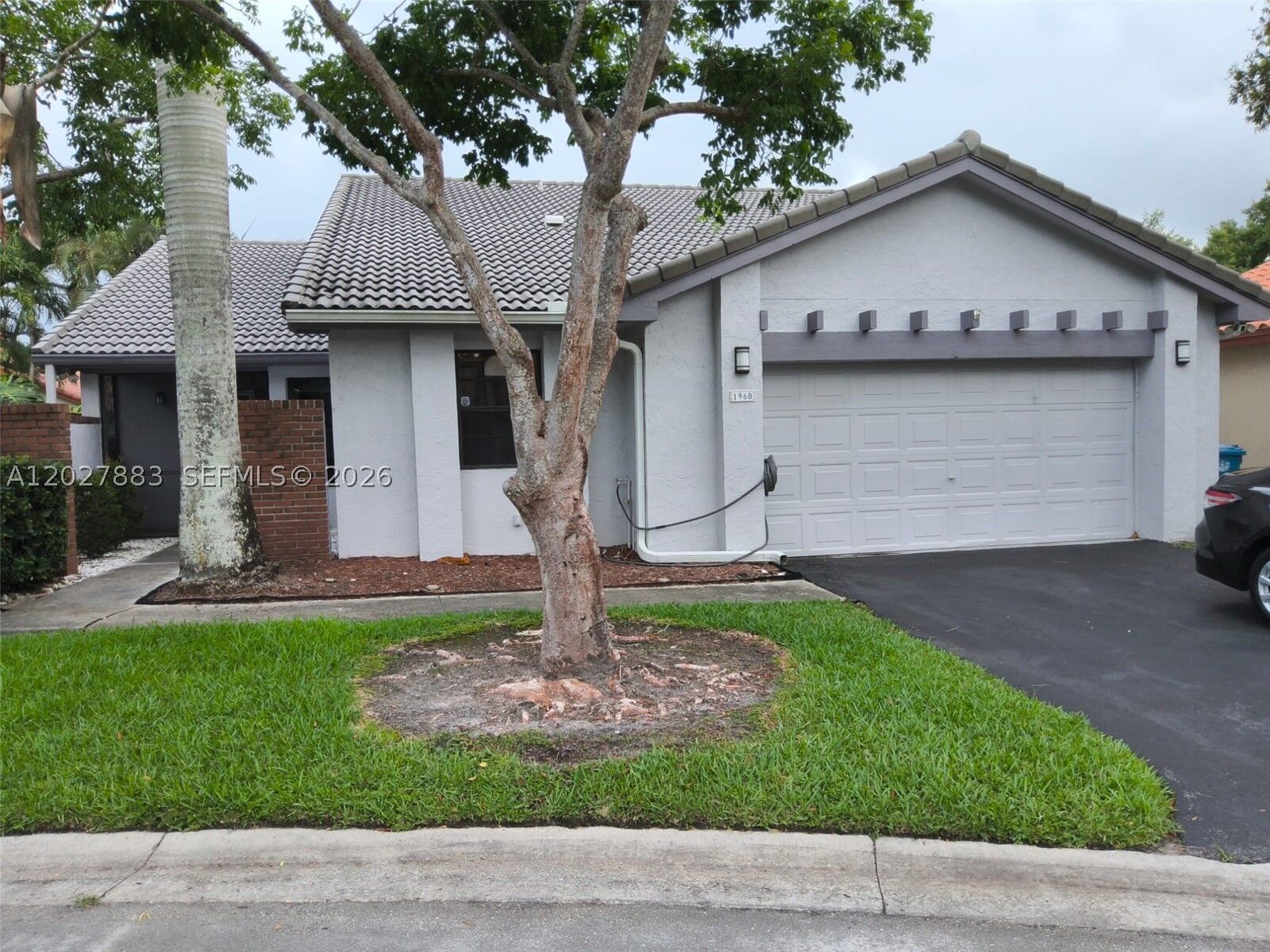 Property Photo:  1960 Sacramento 1960  FL 33326 